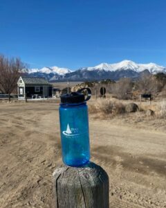 338316032_762296728863709_4177419260656499866_n water bottle