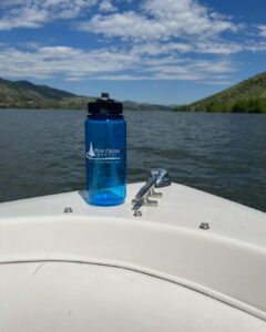 360146441_860597299000503_852137818699847248_n water bottle